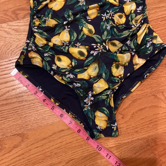 ✨ NIP TUCK SWIM 🍋 Lemon Print Ruched Swimsuit One Piece Multi Fit Cups - Picture 15 of 15